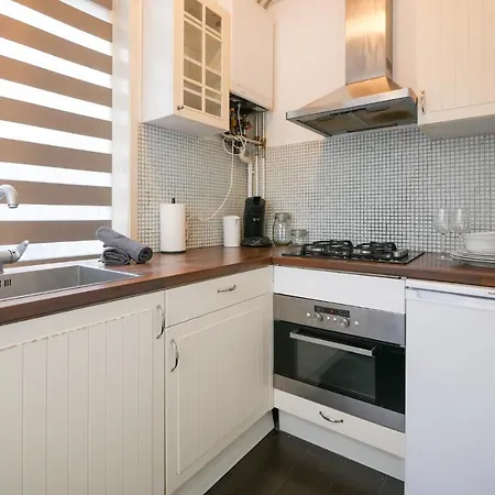 Hoge Willemstraat 5 *
